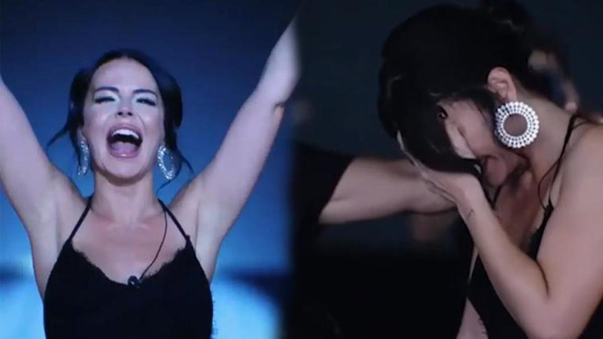 Simge Sağın konserde gözyaşlarına boğuldu!
