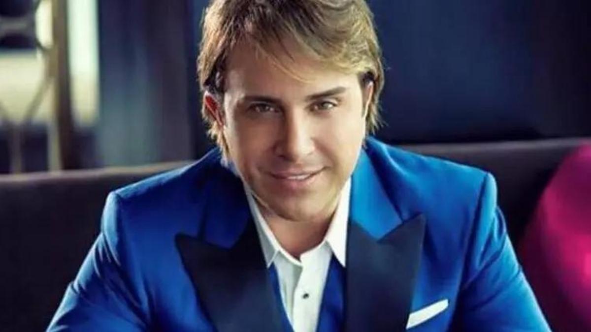 Ünlü şarkıcı Gökhan Sezen kısmi felç geçirdi!