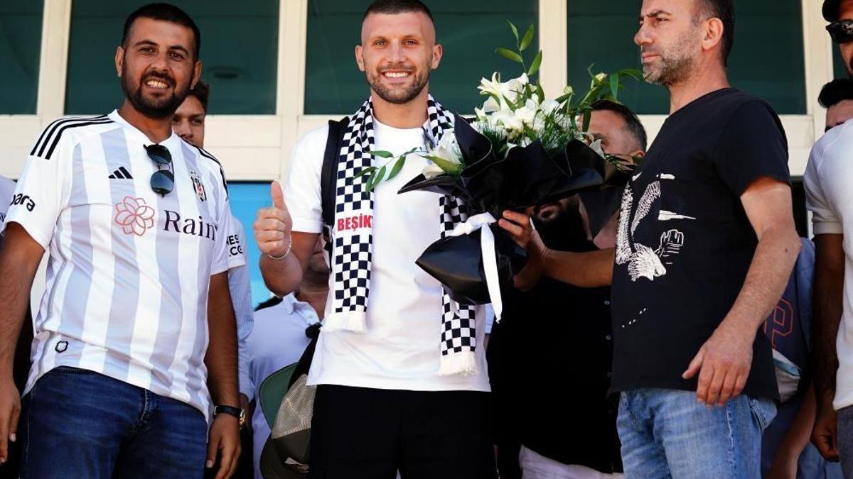 Beşiktaş, Rebic'in maliyetini açıkladı