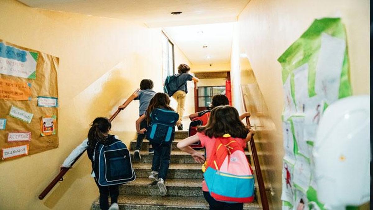 3 gün tatil 4 gün okul olacak mı? Artık okullar 3 gün mü tatil olacak, 2023 MEB okullar 4 gün mü oldu? İlkokul, Ortaokul ve Lise 4 gün okul 3 gün tatil doğru mu?