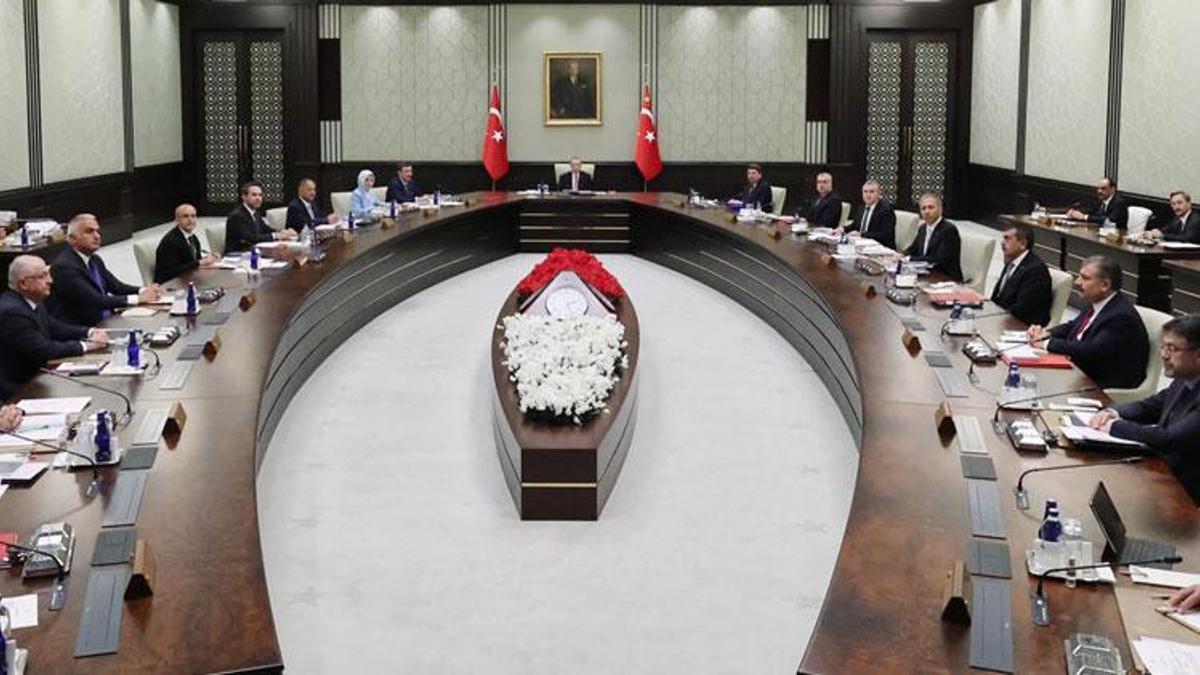 Enflasyonla mücadele, tahıl koridoru! Kritik Kabine toplantısı başladı