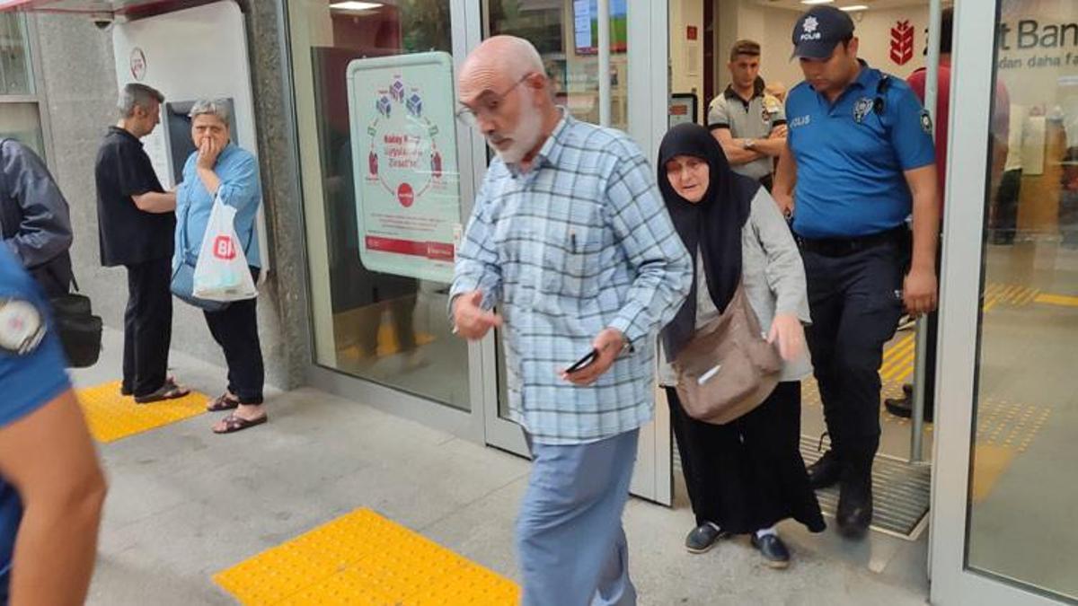 Dolandırılmaktan banka çalışanlarının dikkati sayesinde kurtuldu