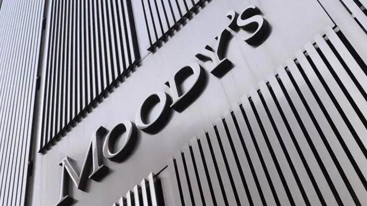 Moody's'ten flaş karar! Türk bankalarının görünümünü yükseltti