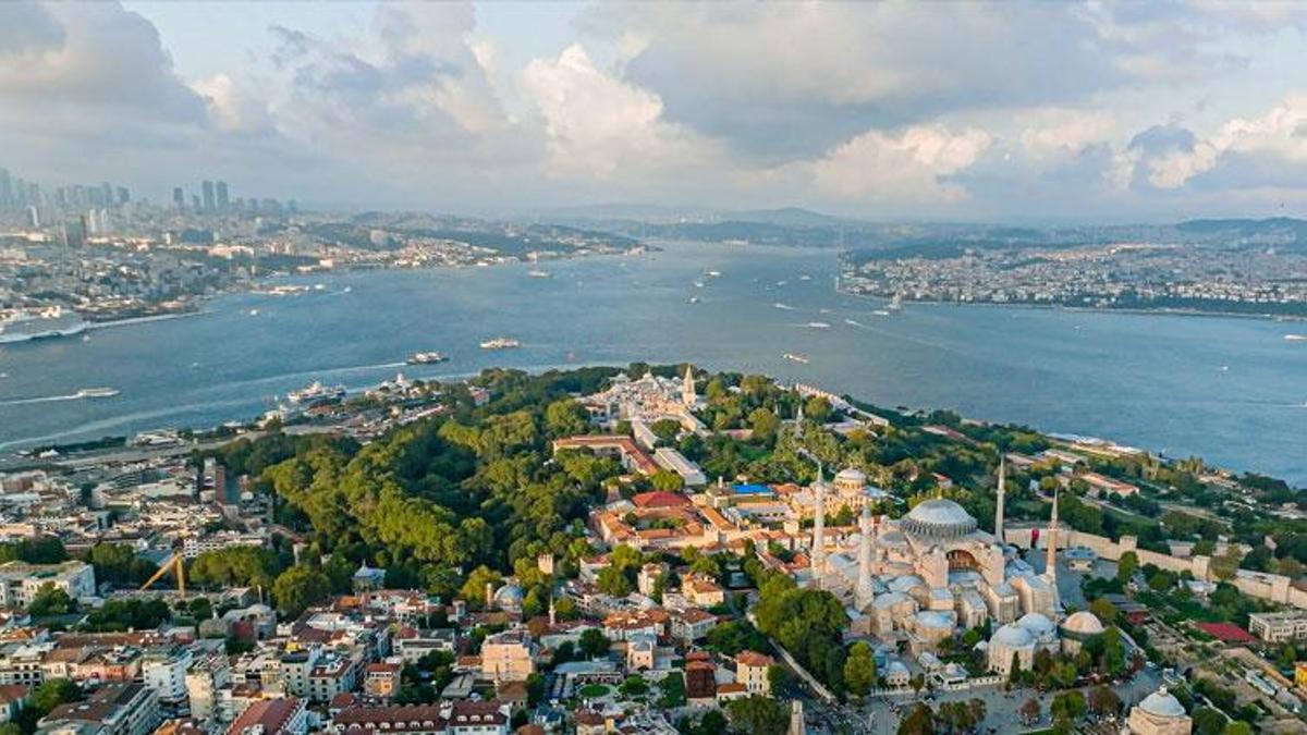 Deprem uzmanı Prof. Dr. Naci Görür: İstanbul'da 7'si çok tehlikeli
