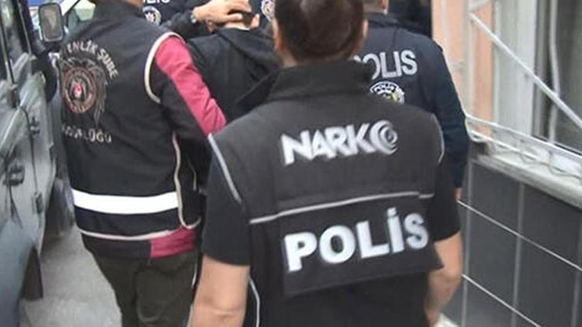 Avukatın bürosundan uyuşturucu fışkırdı! Polis baskın yaptı