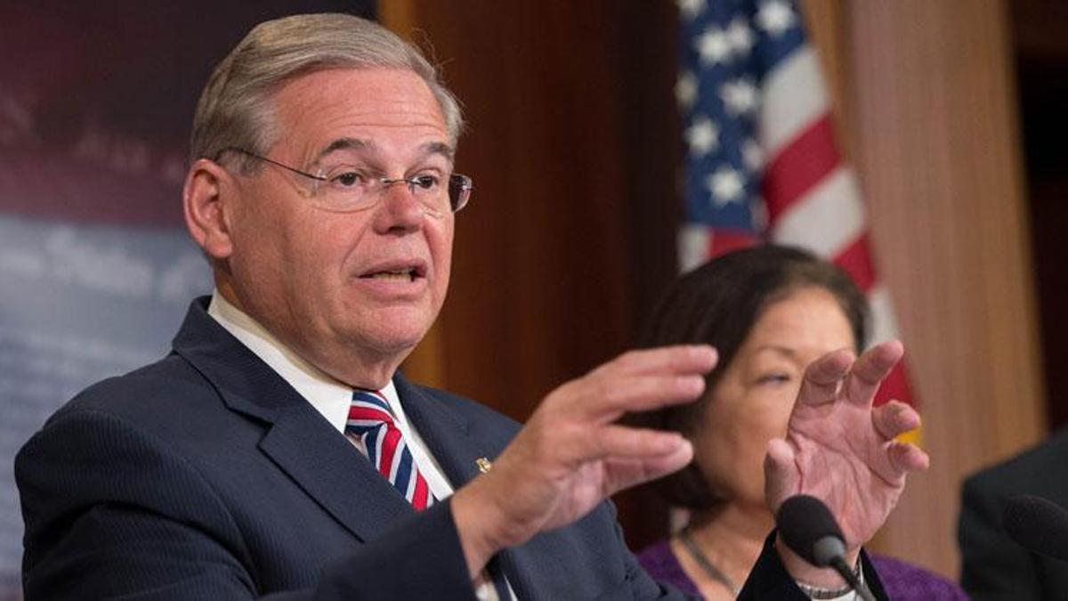 Türkiye düşmanı senatör Bob Menendez'in başı bela! Kendisi ve eşi hakkında yürütülen yolsuzluk soruşturması genişliyor...