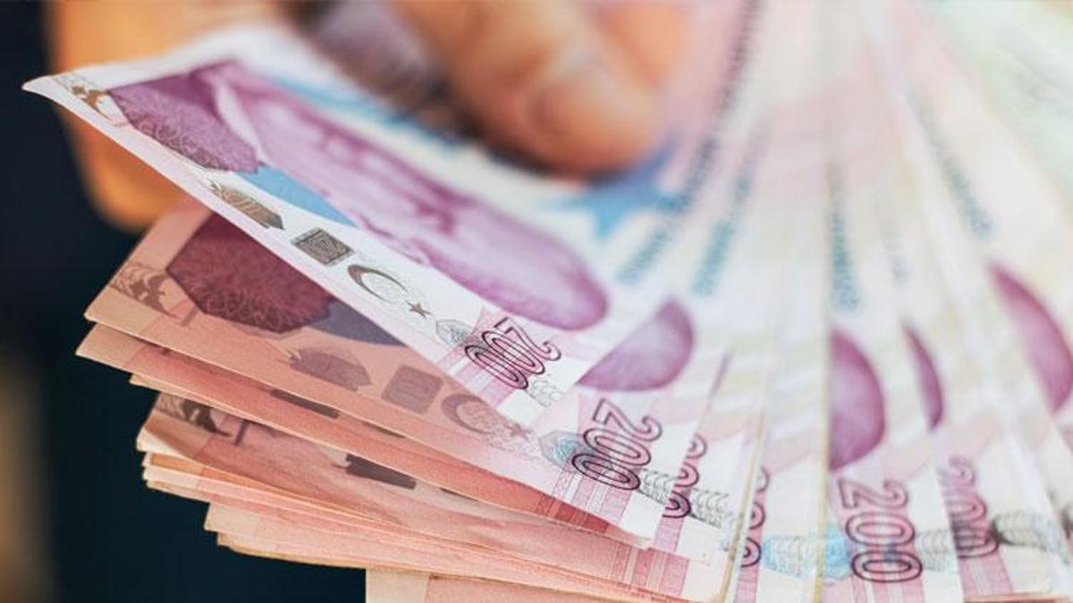 Memur zammı için gözler perşembe gününe çevrildi