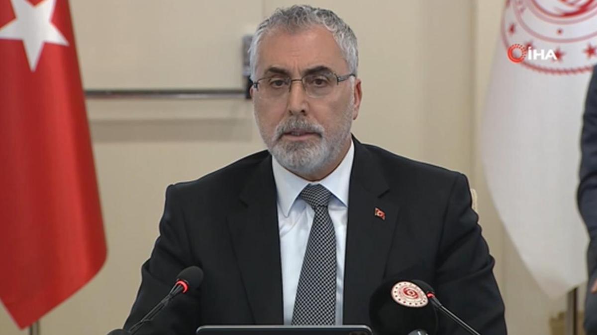 Bakan Işıkhan'dan flaş memur zammı açıklaması: Enflasyona ezdirmeyeceğiz