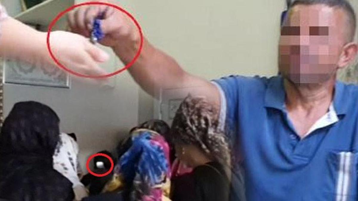 Randevulu sistem ile günde 300 kişiye muska yapıyor! Akılalmaz olay