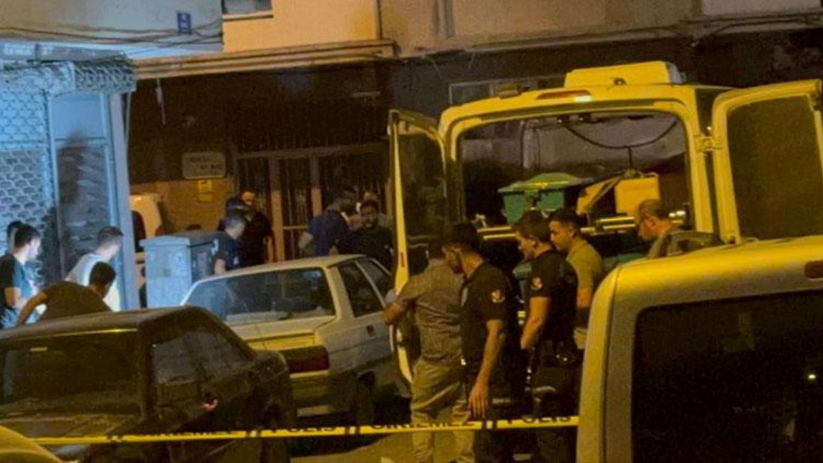 İki kadına sokak ortasında kurşun yağdırdı sonra da intihar etti