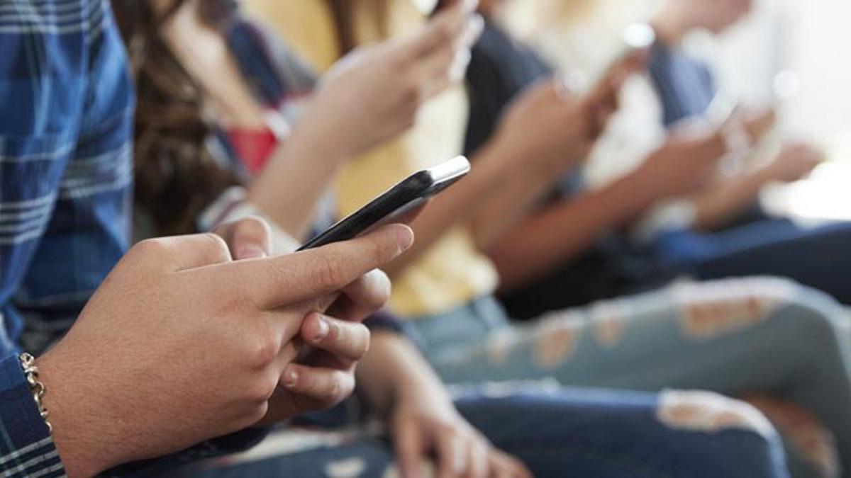 Vergisiz satılacak telefon modelleri belli oldu! Tek tek açıklandı