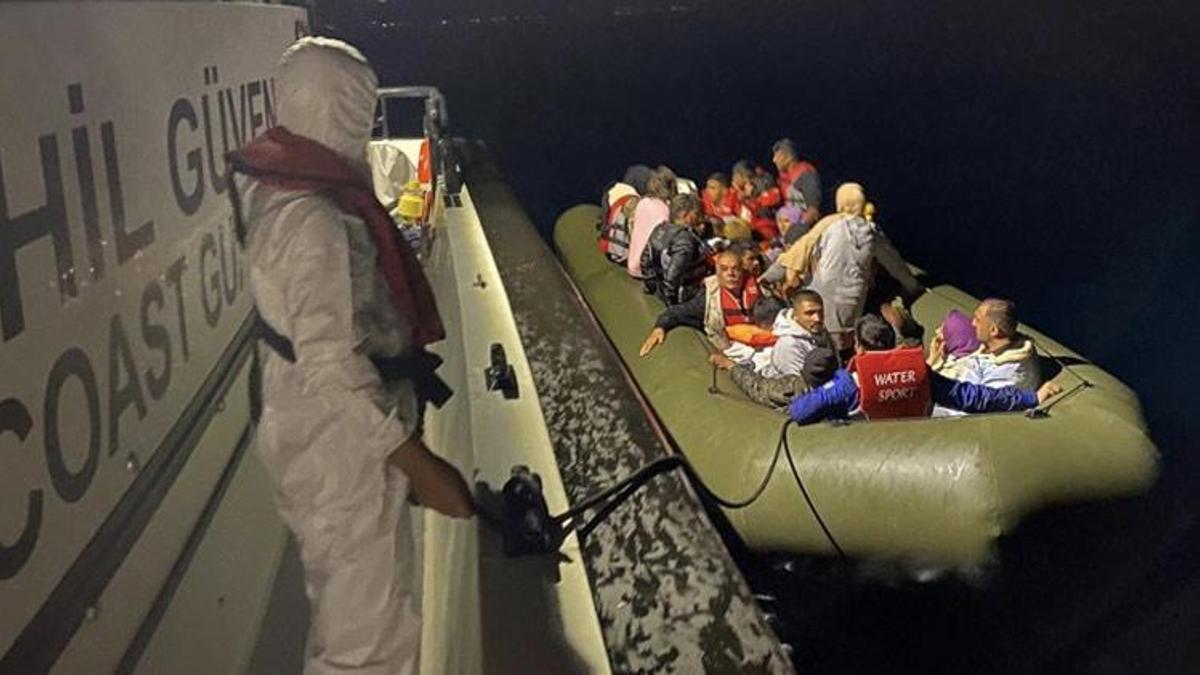 Ayvacık açıklarında 39 kaçak göçmen yakalandı