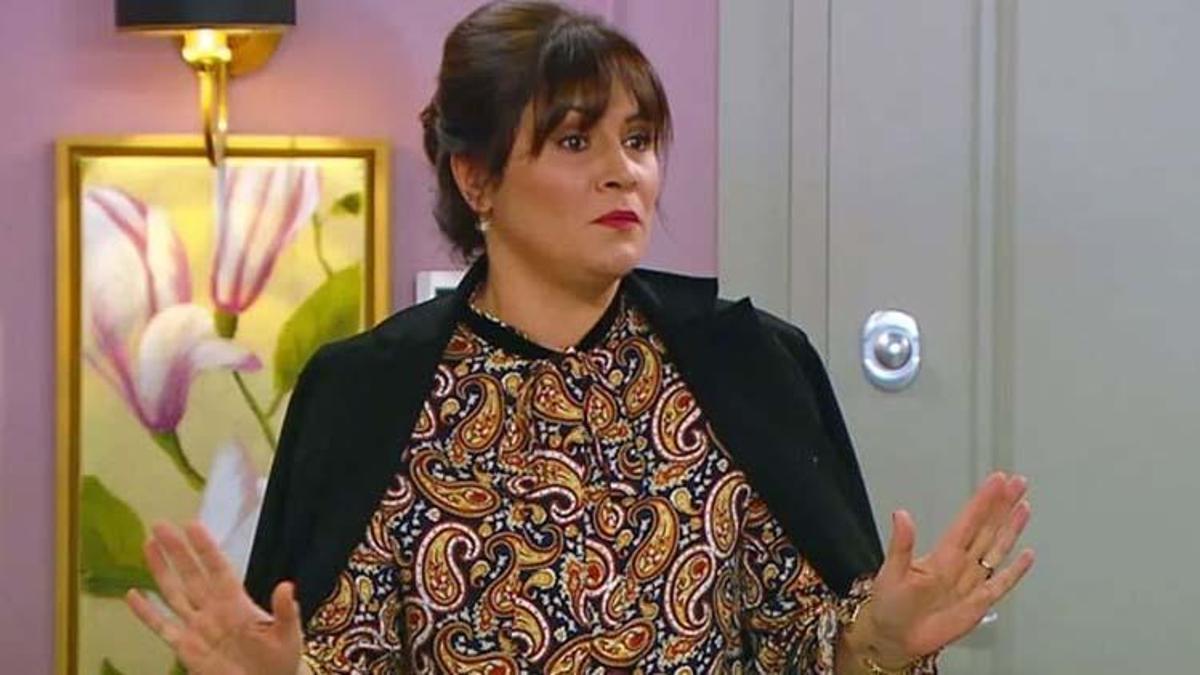Seda Fettahoğlu kimdir, neden öldü? Seda Fettahoğlu oynadığı diziler hangileri, Yalan Dünya’da ve Sihirli Annem’de hangi karakteri oynadı? Nur Fettahoğlu ile kardeş mi?