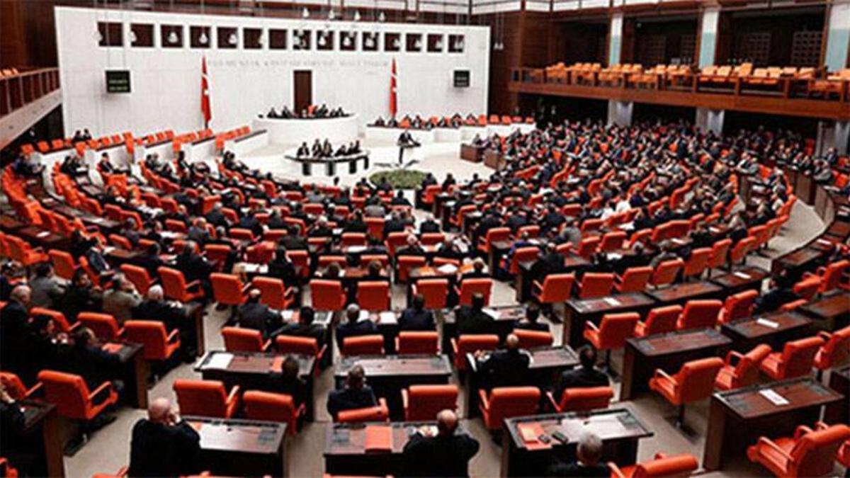 Meclis bugün açılıyor! İşte gündemdeki önemli konular