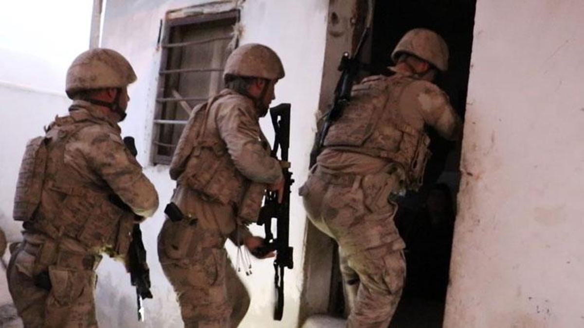 'Kahramanlar' operasyonlarında 37 şüpheli yakalandı, 2 terörist etkisiz hale getirildi