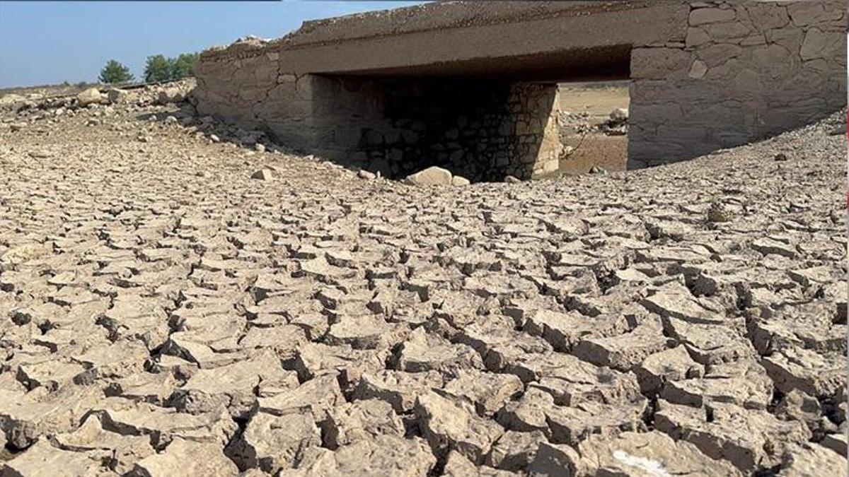 Tatil cennetinde alarm! İlçe halkı tedirgin, barajda su bitti