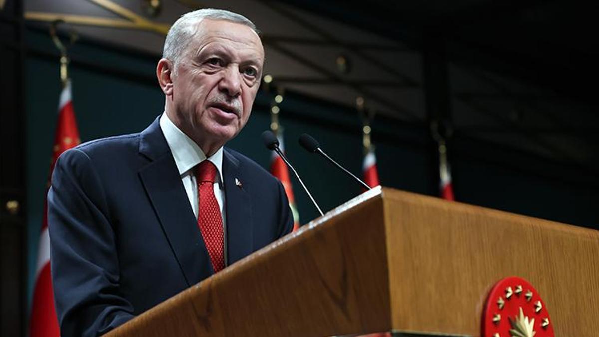 Erdoğan, Malezya Başbakanı Enver İbrahim ile görüştü