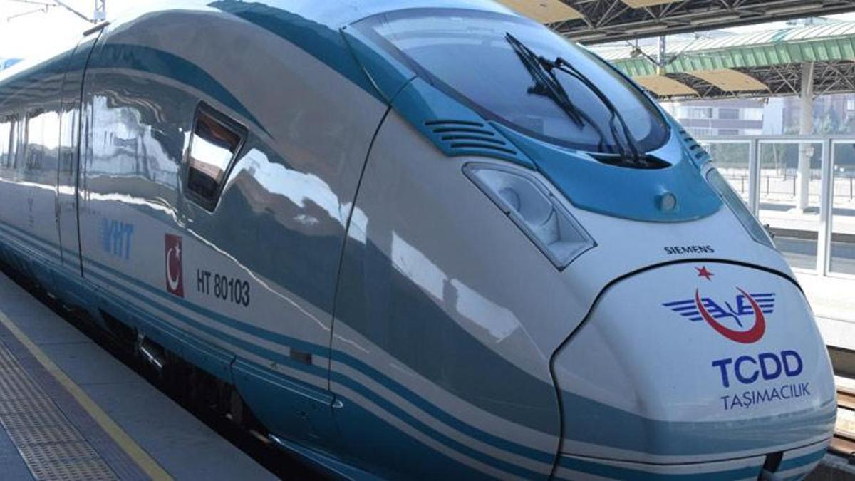 İstanbul-Ankara arası karadan uçak hızında geçilecek: 80 dakikaya düşüyor! Merakla beklenen tarih belli oldu