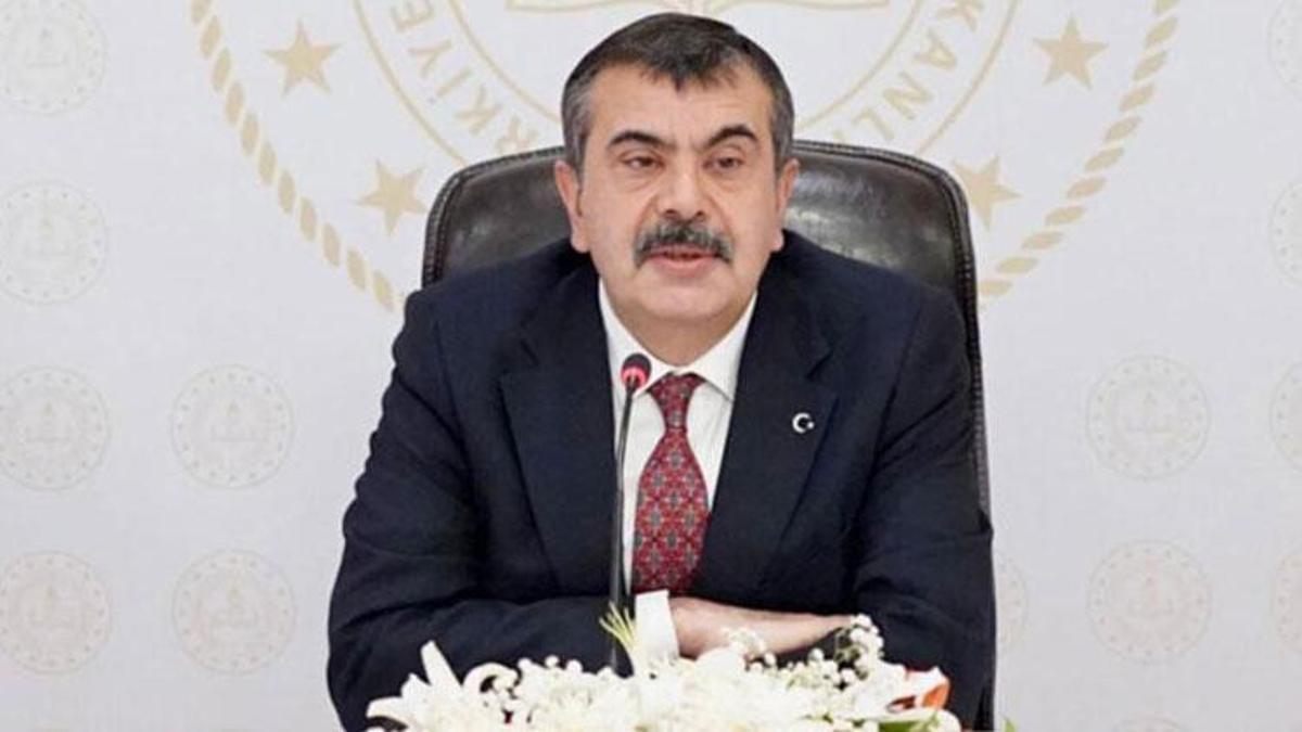 Bakan Tekin: Kasım ara tatilinde seminer dönemi online yapılacak
