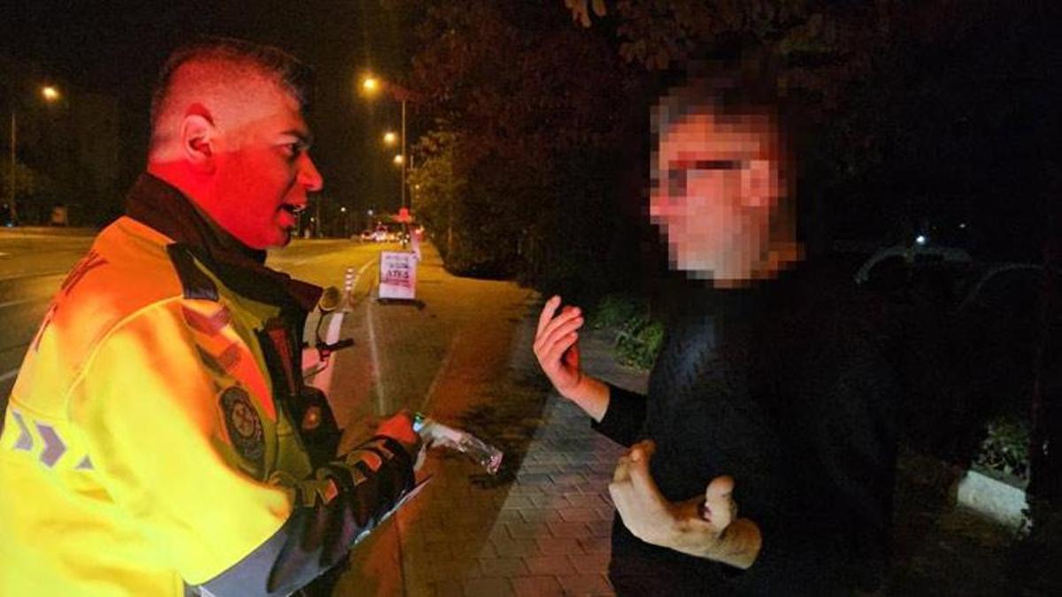 Polislere alkollü yakalandı, ceza yazılmak istenilince avukatını çağırdı