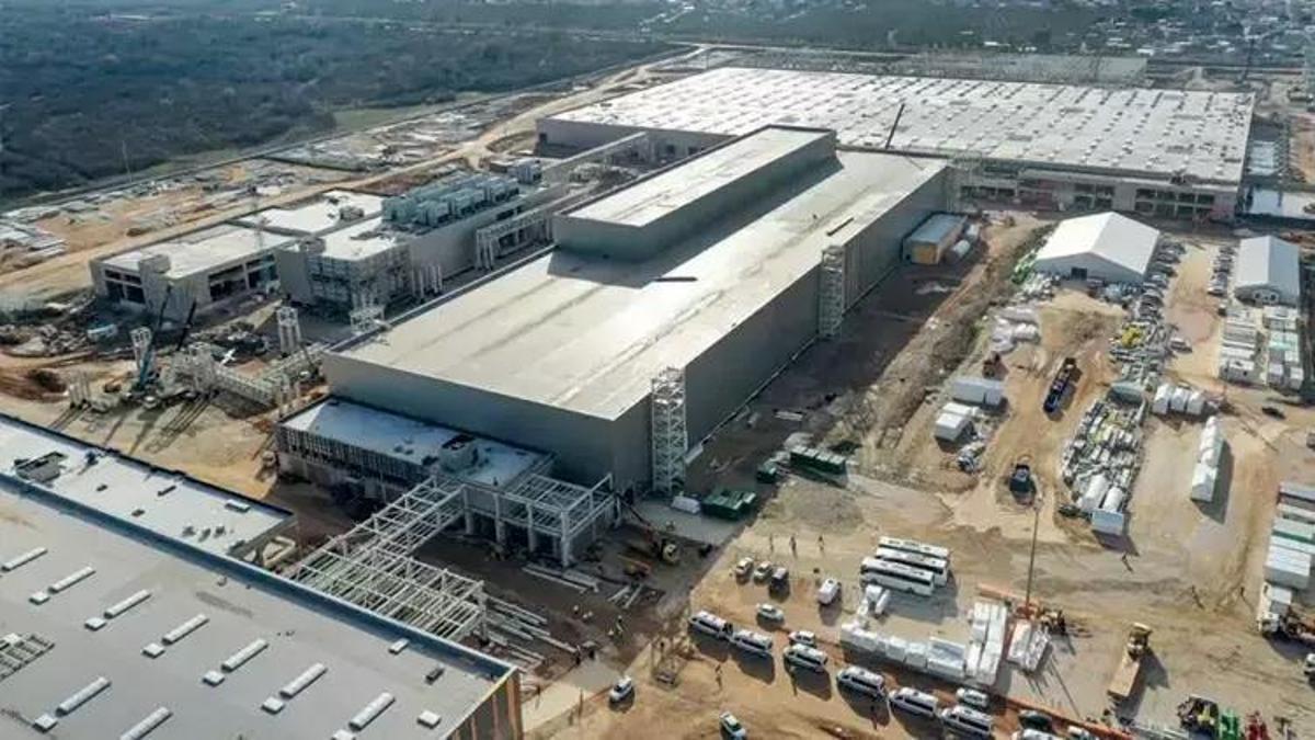 ‘Her fabrika bir kaledir’ sözünden ilham aldılar