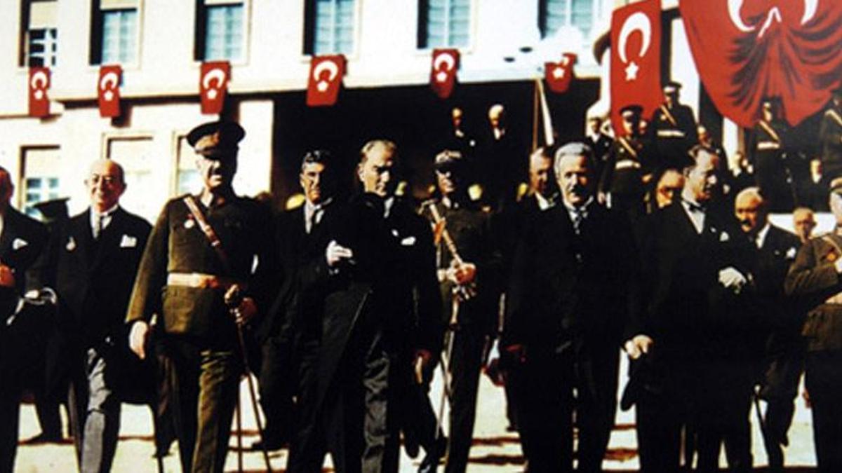 57 yıla sığan dev bir tarih! "Yıkık bir ülke”den yeni bir devlet yarattı"