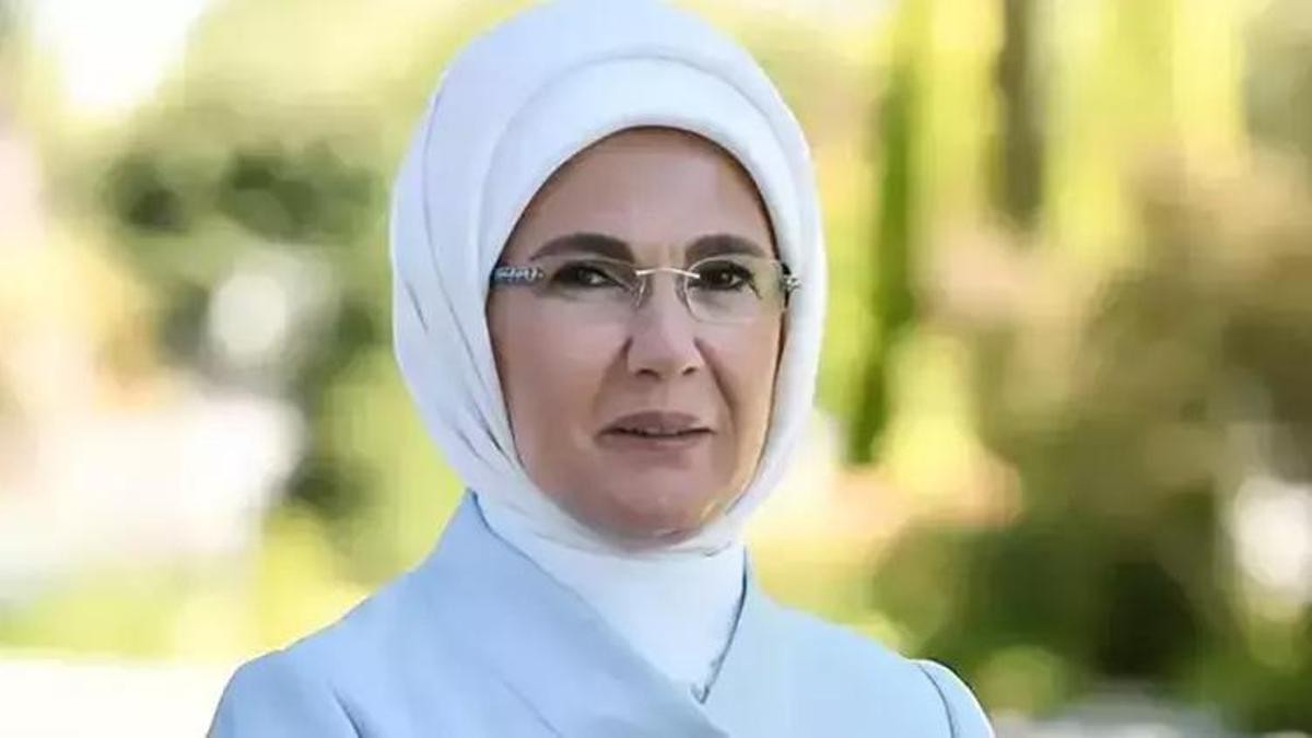 Emine Erdoğan'dan 29 Ekim mesajı