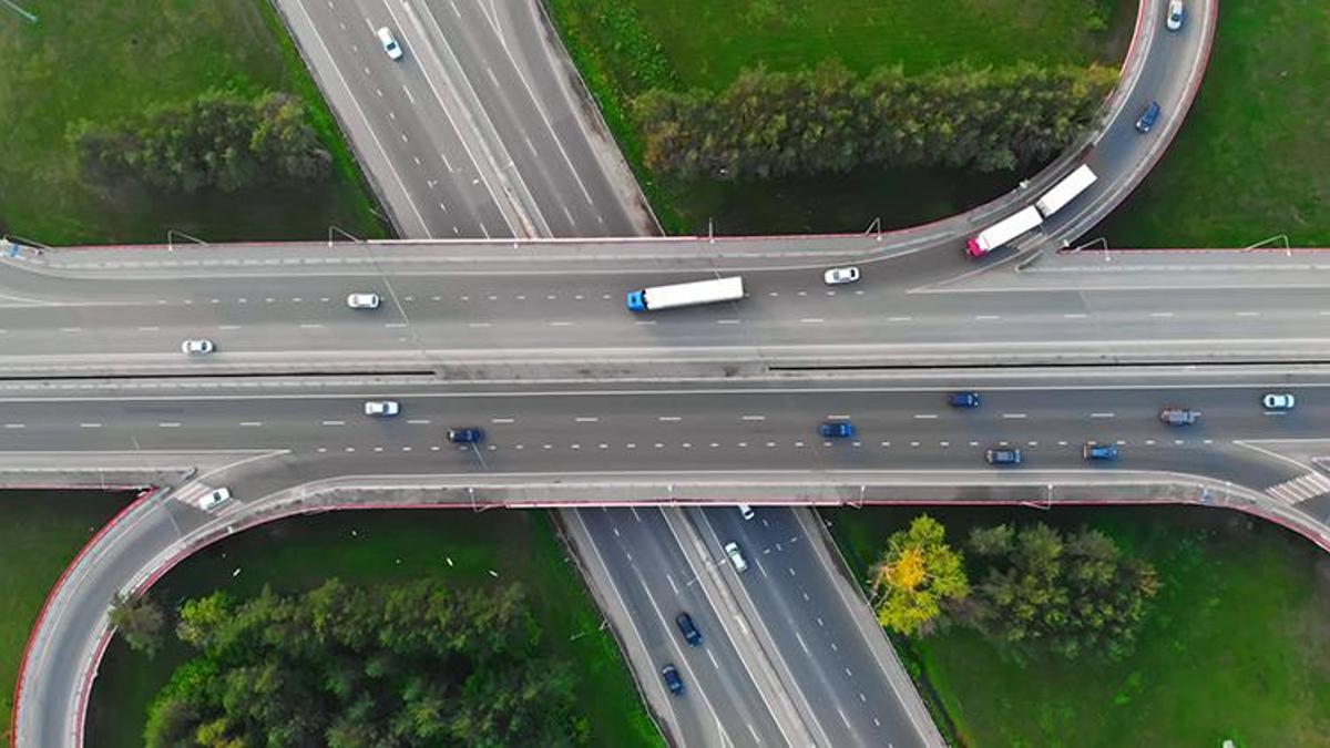 Ankara-İstanbul arasına yeni otoyol! Bakan Uraloğlu canlı yayında duyurdu
