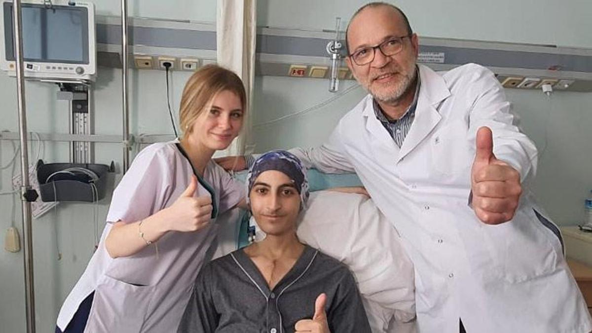Kalbini 12 santim sağa kaydırdı! Doktorları bile şaşkına çeviren olay