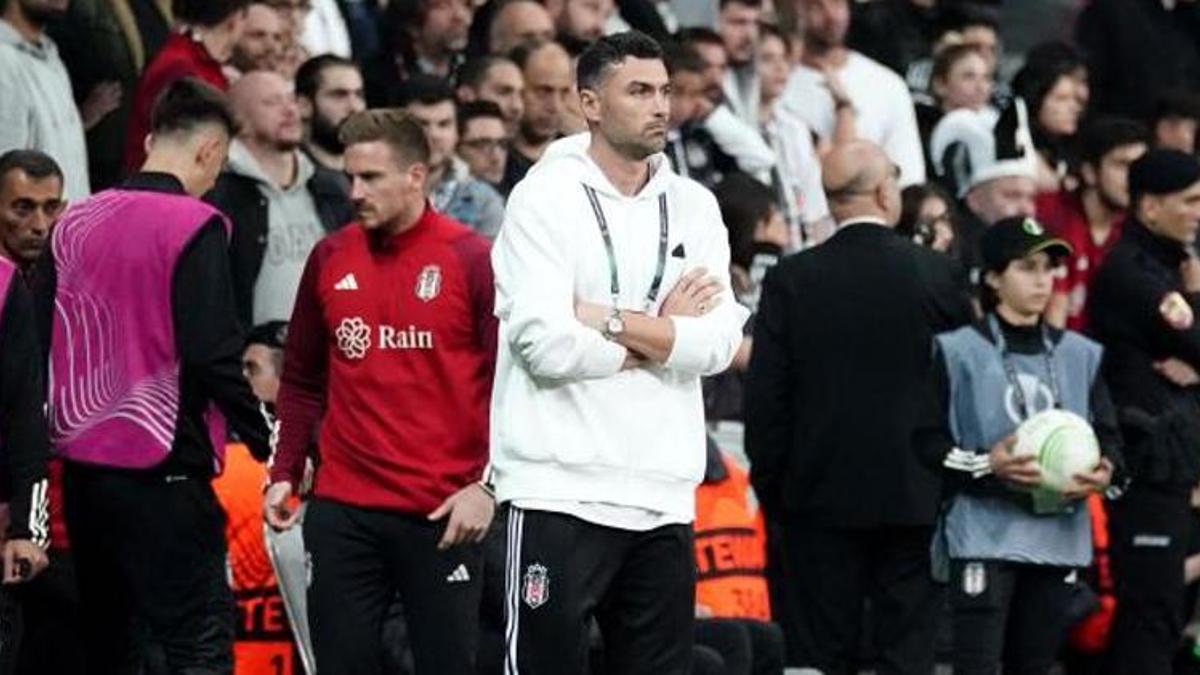 Beşiktaş'ta Burak Yılmaz istifa etti