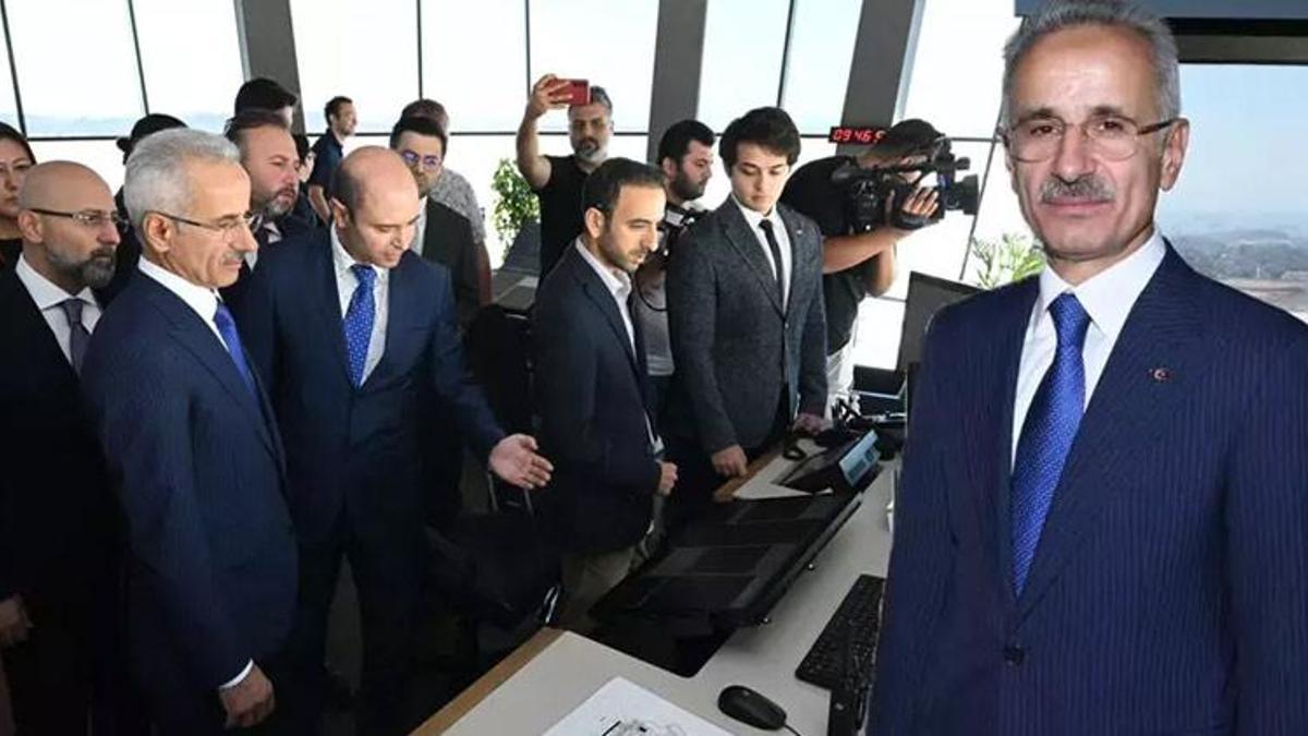 Bakan Uraloğlu duyurdu! Havalimanlarında yeni dönem