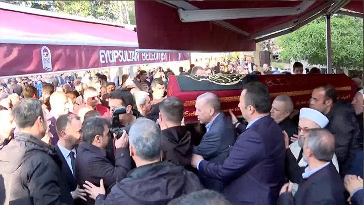 Cumhurbaşkanı Erdoğan, Hacer Coşan'ın cenaze törenine katıldı