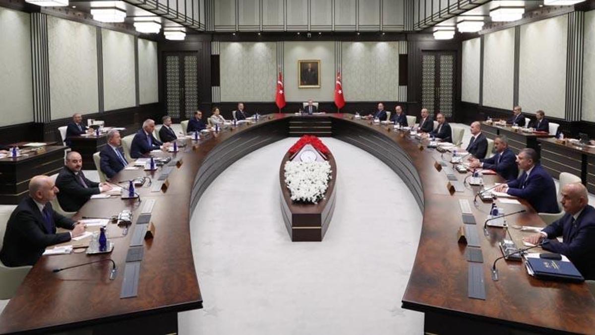 Kabine Toplantısı bitti mi, Cumhurbaşkanı açıklama yaptı mı 20 Kasım? Kabine toplantısı konular ne, gündemi hangi başlıklar oluşturuyor?