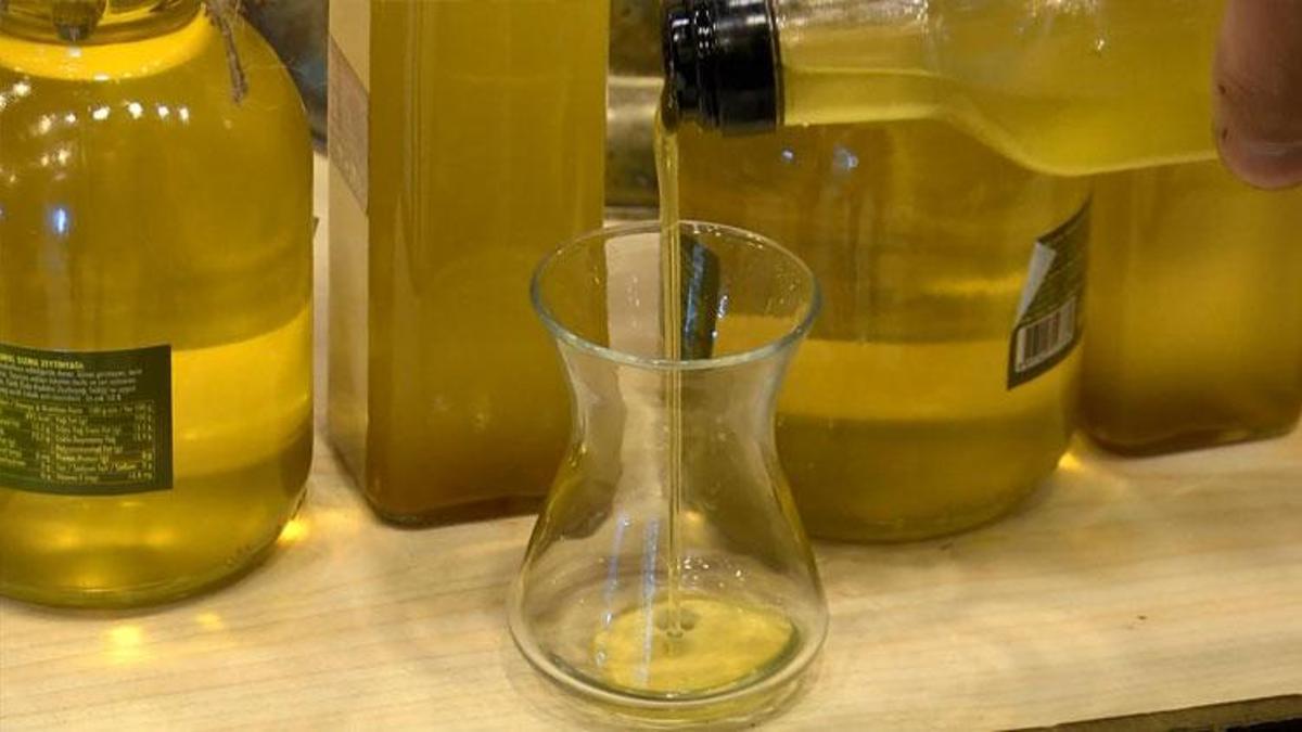 Fiyatlar zirveye çıktı sahte zeytinyağı uyarısı geldi! Gerçeği koklayarak, tadarak anlaşılabilir mi?