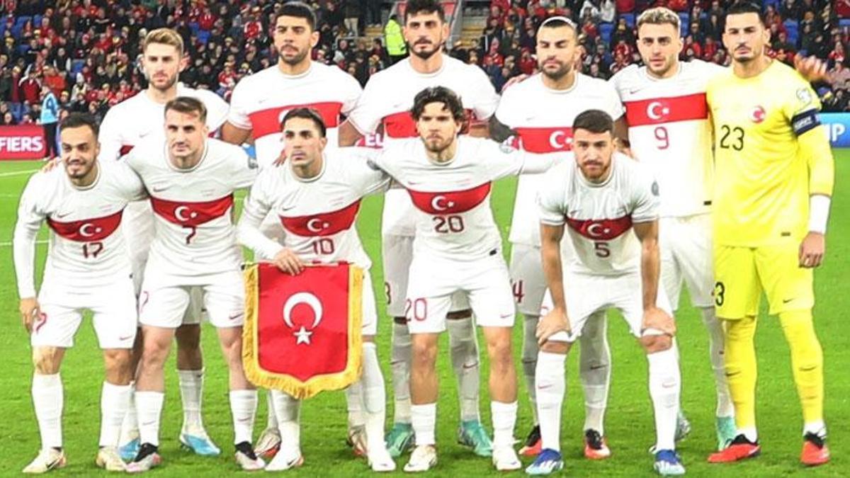 Montella'nın ağabeyi rahatsızlandı Milli Takımı taşıyan uçak Almanya'ya acil iniş yaptı