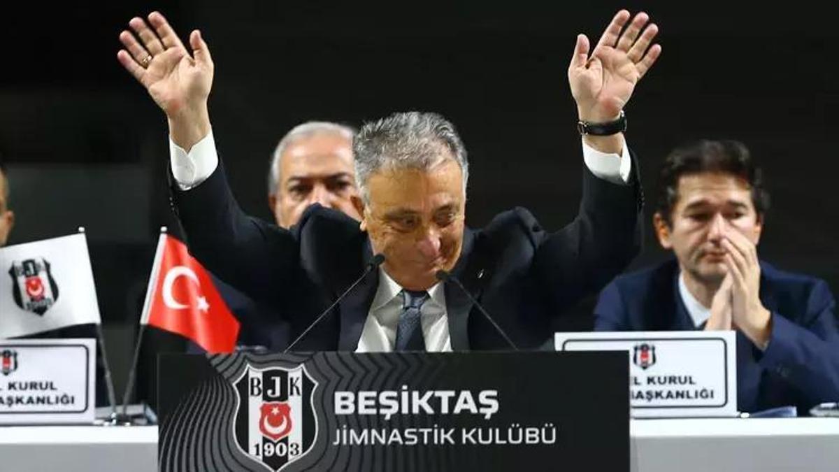 Beşiktaş'ta Ahmet Nur Çebi yönetimi ibra edildi! Toplam borç açıklandı