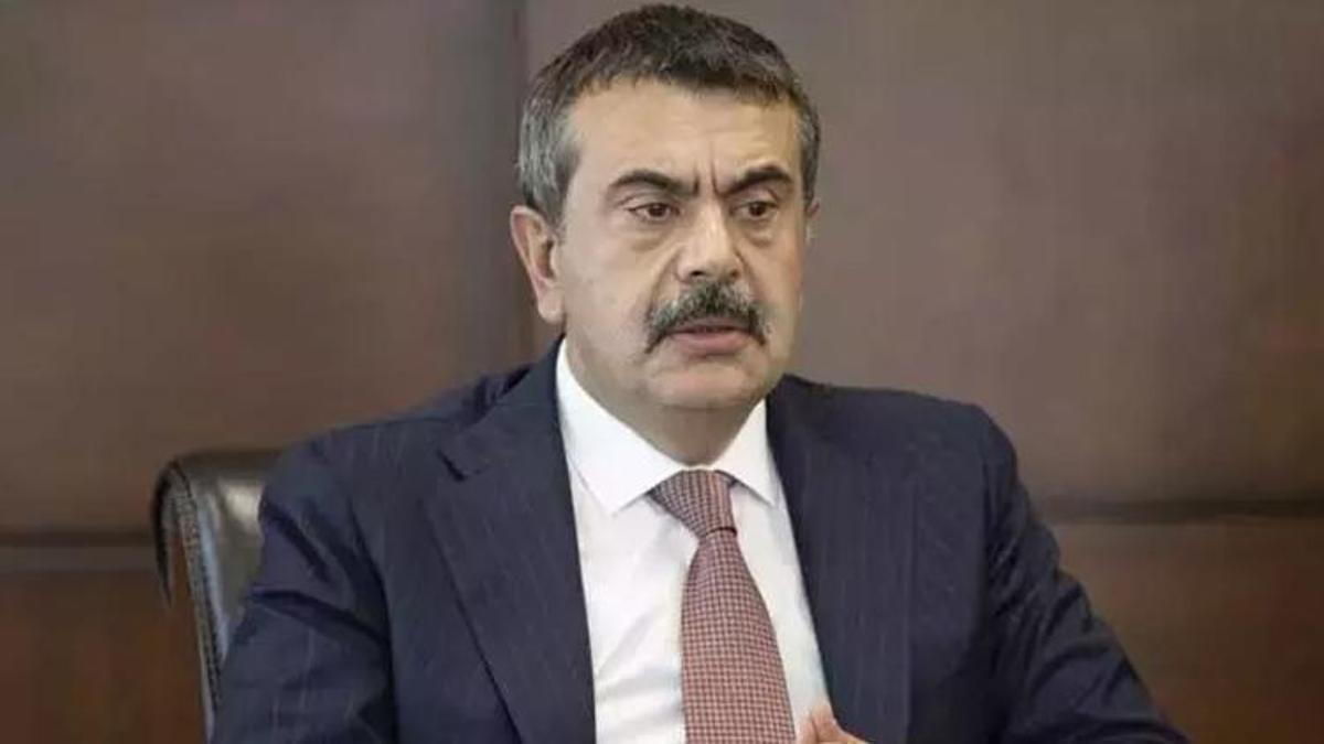 Bakan Tekin’den müfredat açıklaması: Sadeleşme var