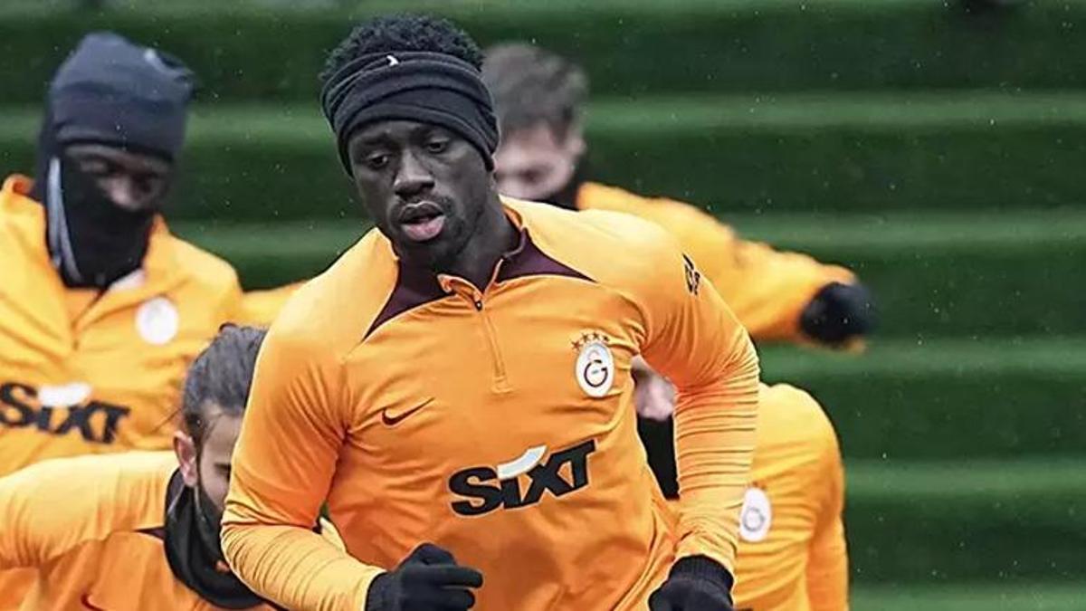 Kopenhag maçı öncesi Galatasaray'da Davinson Sanchez gelişmesi