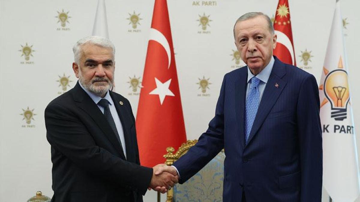 Cumhurbaşkanı Erdoğan, HÜDA PAR Genel Başkanı Yapıcıoğlu ile görüştü