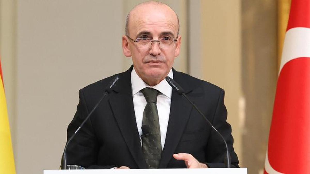 Bakan Şimşek: Yatırımcılar Türkiye'ye büyük ilgiyle yaklaşıyorlar