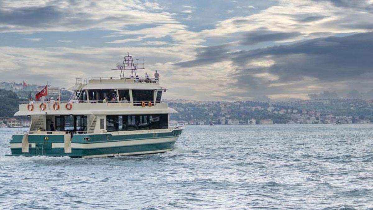 İstanbul Boğazı’nda akıl almaz olay! 'Asker olamayacağım' diyerek vatandaşları şok etti