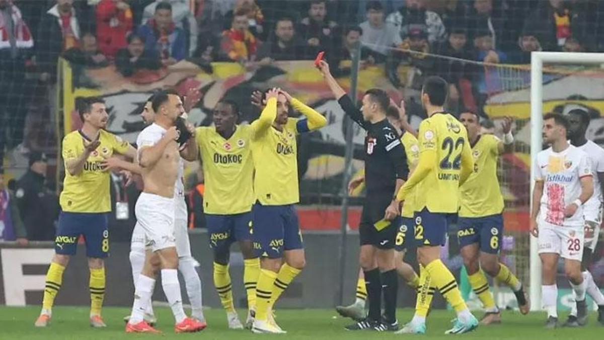 Fred kaç maç yok? Fenerbahçeli Fred 24 Aralık Pazar günkü Galatasaray maçında oynayacak mı?