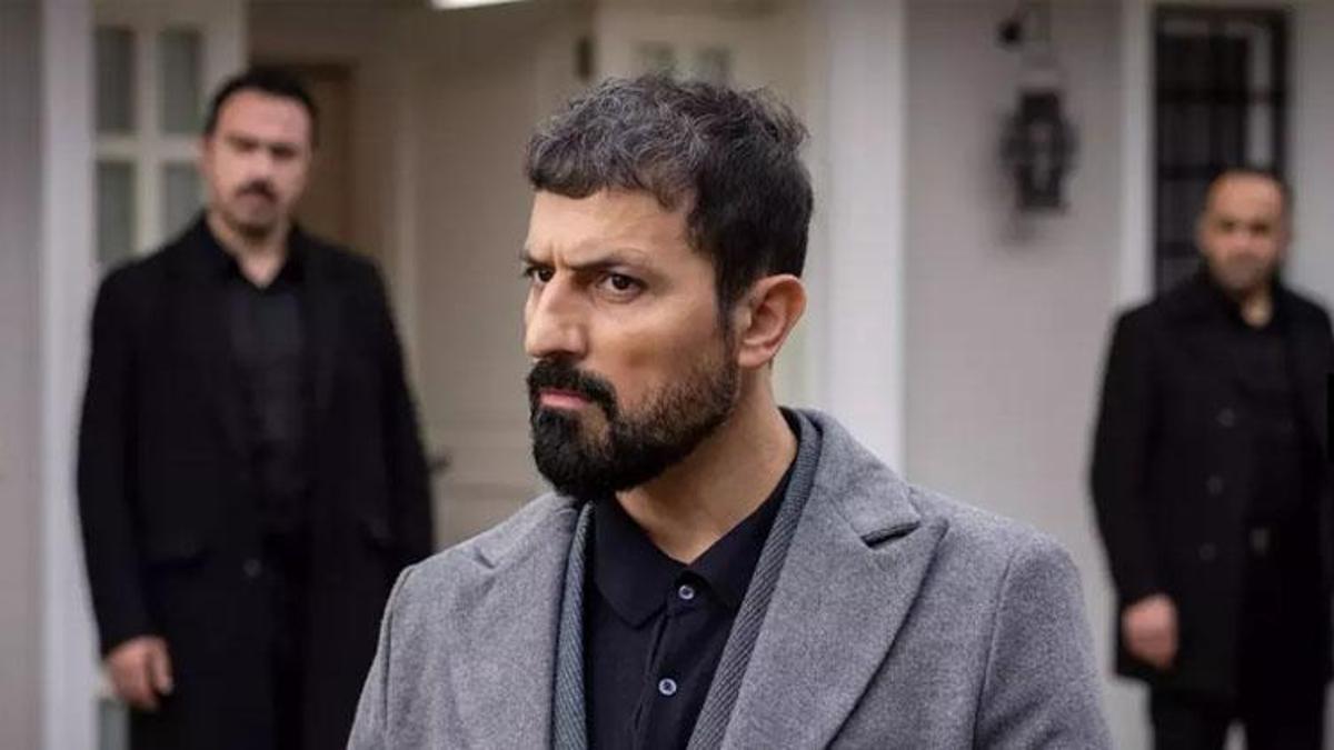 Adım Farah Behnam (Feyyaz Duman) öldü mü, neden yok, diziden ayrıldı mı?