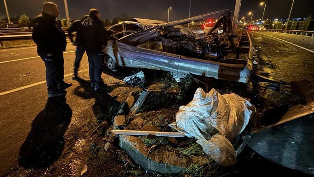 Otomobil bariyerlere çarptı: 1 ölü, 1 yaralı