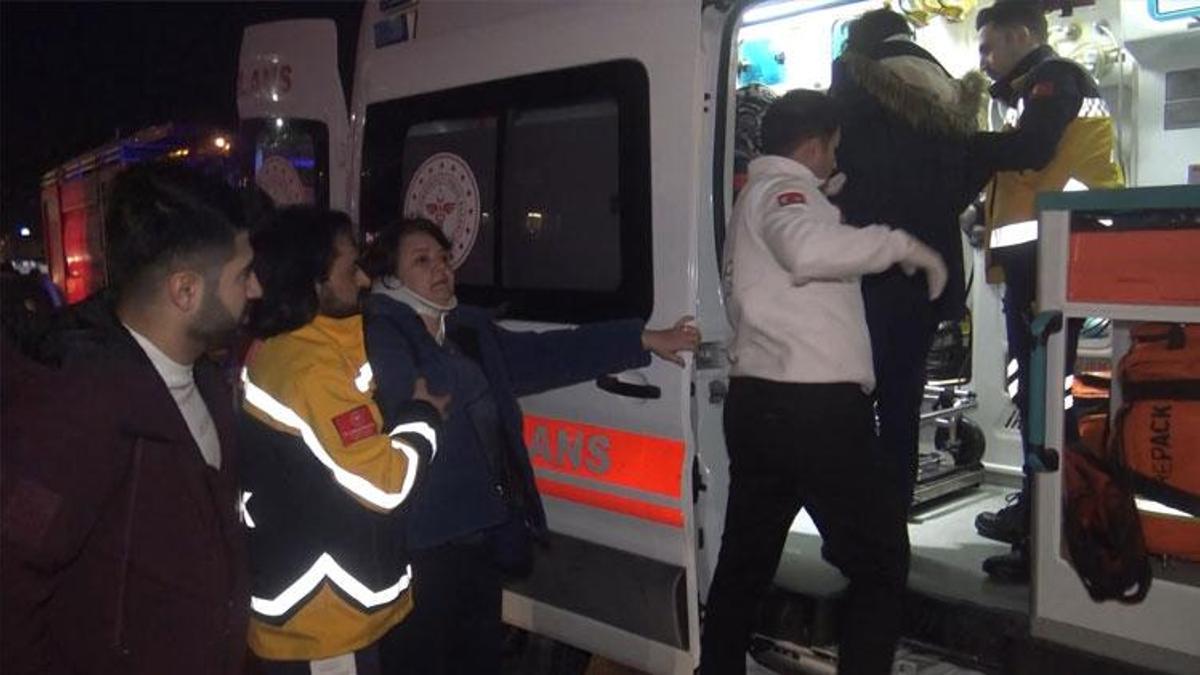 Avcılar D-100'deki feci kaza kamerada: 4 yaralı