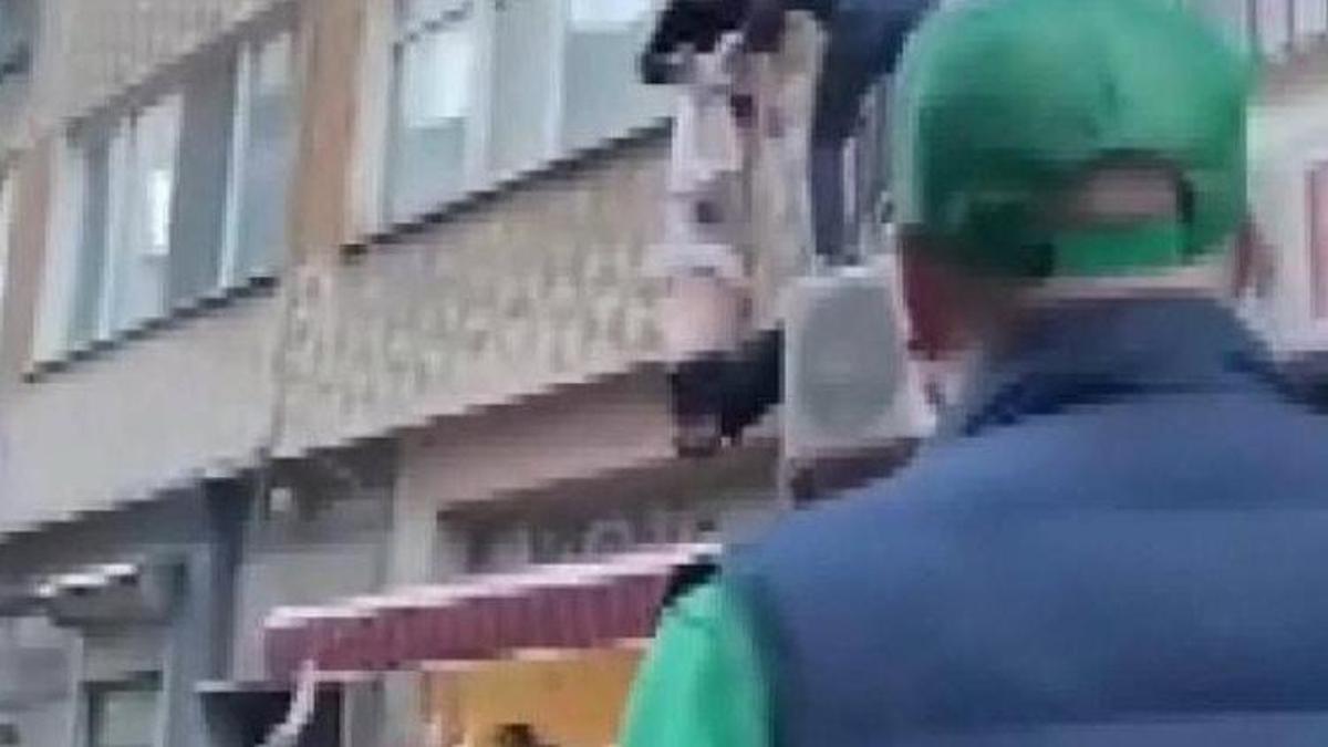Pencerede yakalanan taciz şüphelisi serbest bırakıldı