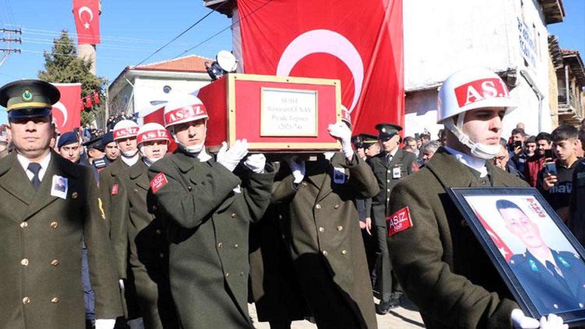 Şehit Teğmen Günay'ın annesi: Benim hakkım helal sana, sen de helal et aslanım