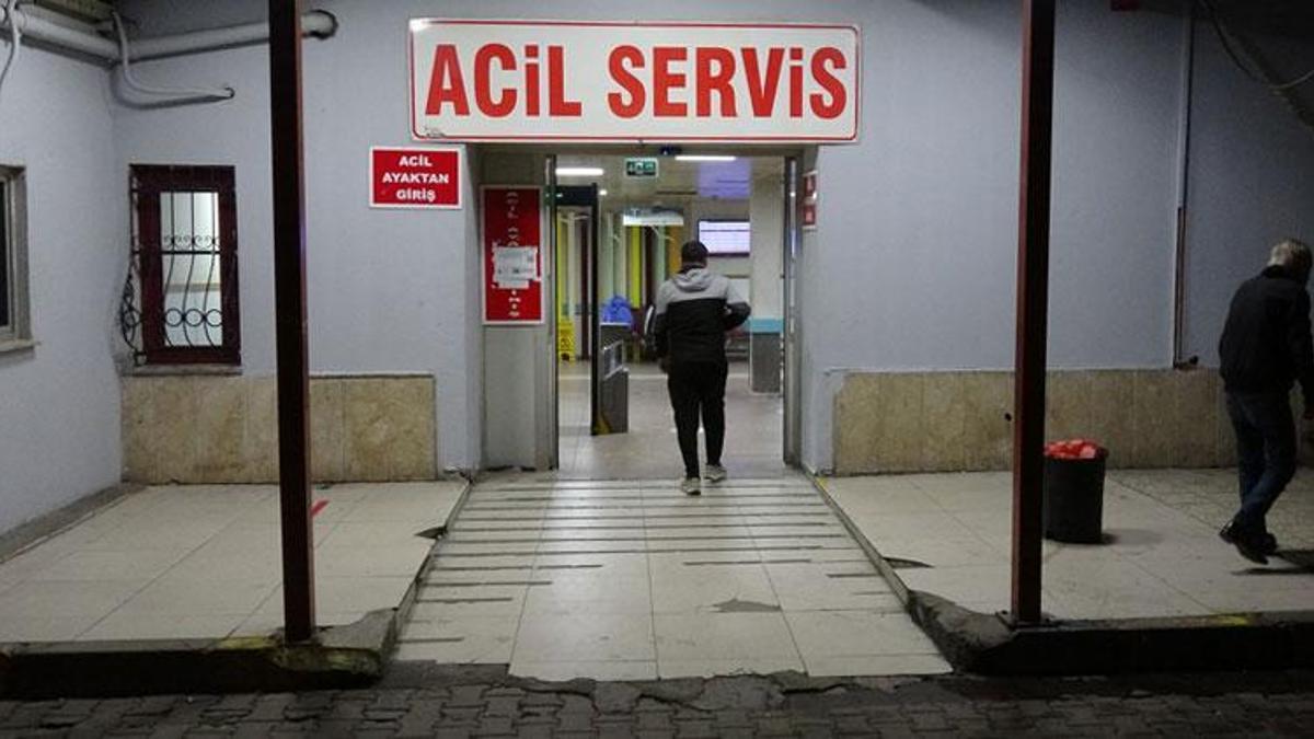 Önce kavgada sonra hastanede bıçaklandı