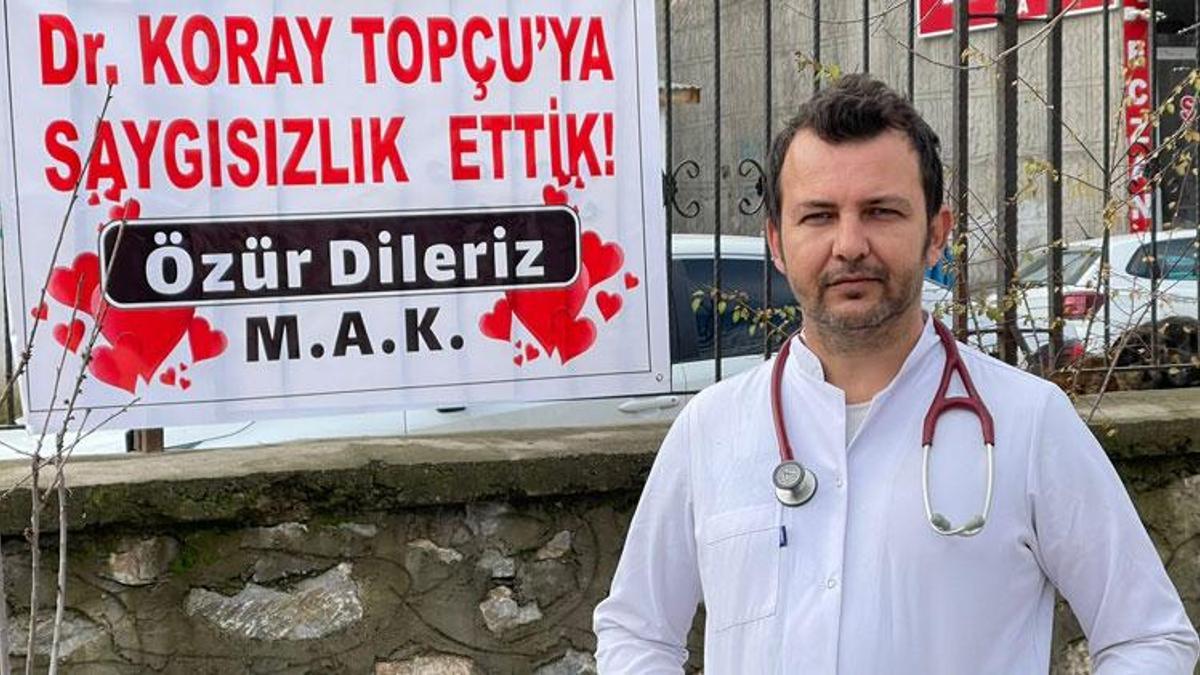 Aile hekimi ile tartıştılar, duvara astıkları pankartla özür dilediler: Sabah gelirken gördüğüm pankarttaki yazı çok hoşuma gitti