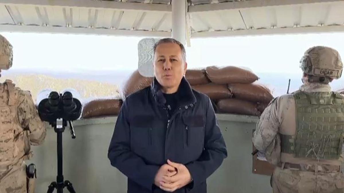 Bakan Yerlikaya, jandarma üs bölgesinden yeni yılı kutladı